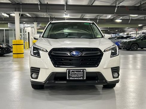 Certified 2023 Subaru Forester Limited AWD/4WD image 6