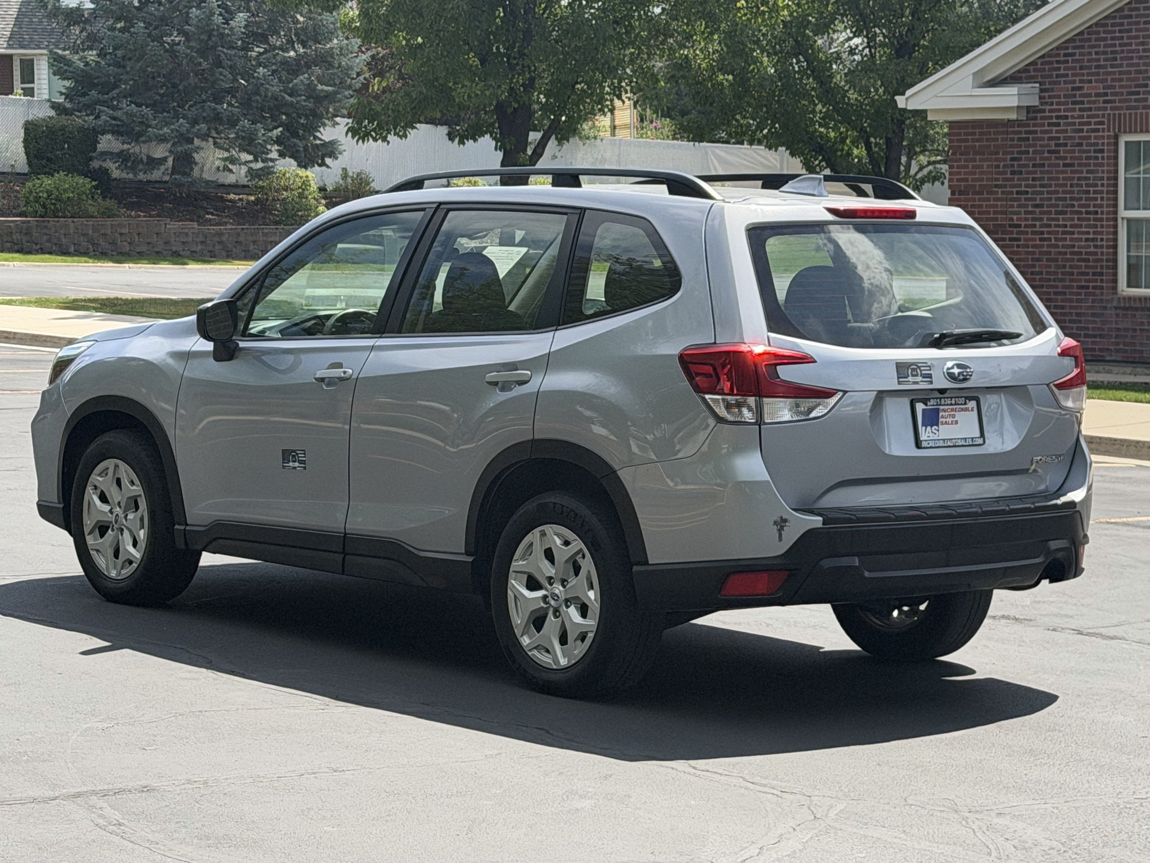 Used 2020 Subaru Forester w/ Alloy Wheel Package AWD/4WD image 4
