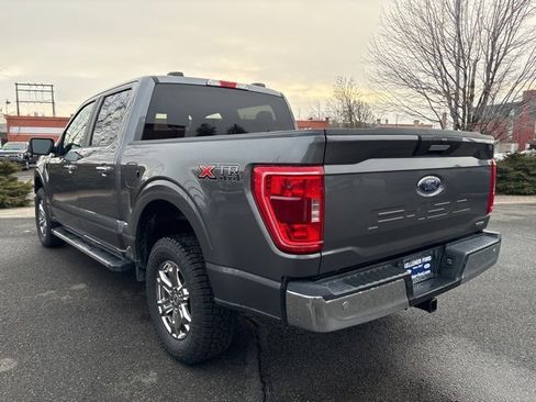 Used 2022 Ford F150 XLT w/ XTR Package image 5
