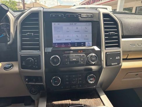 Used 2020 Ford F250 Lariat w/ Lariat Ultimate Package AWD/4WD image 30