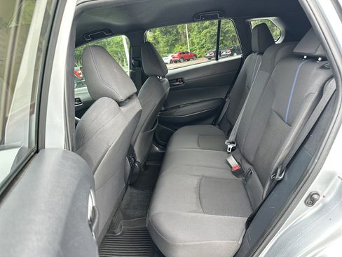 Used 2024 Toyota Corolla Cross AWD Hybrid image 31