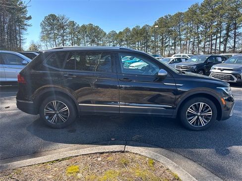 Certified 2024 Volkswagen Tiguan Wolfsburg Edition image 4