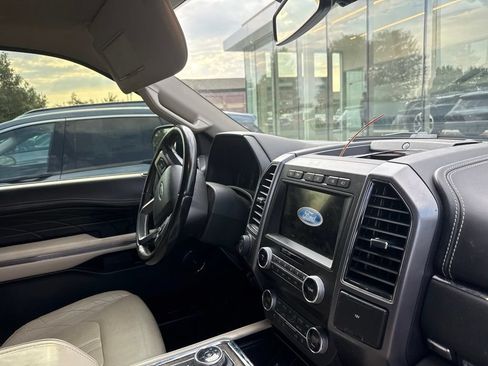 Used 2020 Ford Expedition Max Platinum AWD/4WD image 6