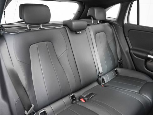 Certified 2022 Mercedes-Benz GLA 250 image 11