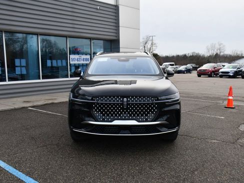 Used 2026 Lincoln Nautilus Reserve AWD/4WD image 10