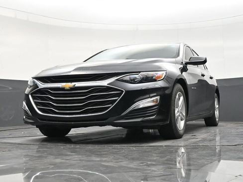 Used 2024 Chevrolet Malibu LS FWD image 27