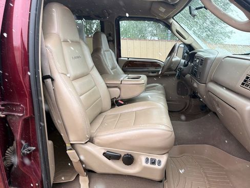 Used 2004 Ford F250 Lariat AWD/4WD image 30