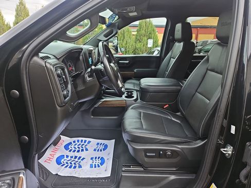 Used 2023 Chevrolet Silverado 2500 High Country w/ Z71 Off-Road Package AWD/4WD image 9