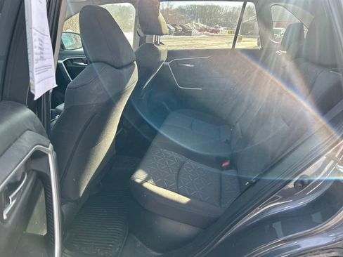 Certified 2025 Toyota RAV4 XLE image 29