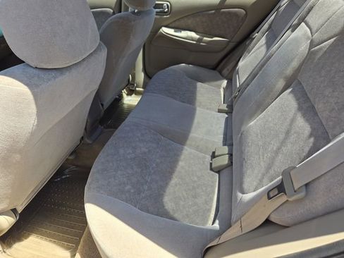 Used 2001 Nissan Sentra GXE FWD image 28