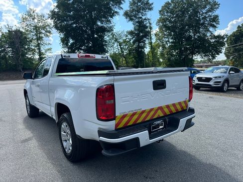 Used 2022 Chevrolet Colorado LT w/ Fleet Safety Package RWD image 5
