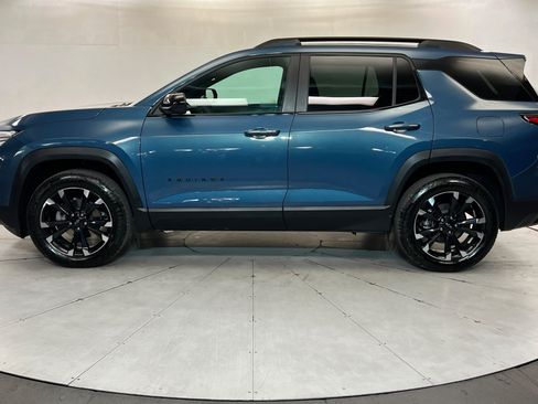 Used 2026 Chevrolet Equinox RS AWD/4WD image 2