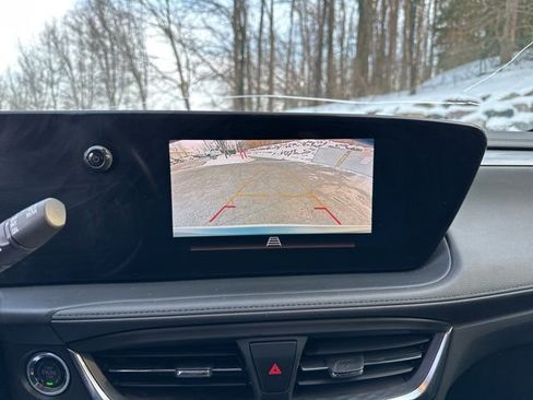 Used 2024 Buick Encore GX Preferred image 19