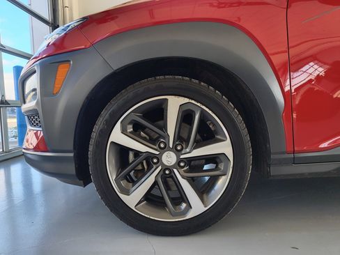 Used 2018 Hyundai Kona Limited image 24