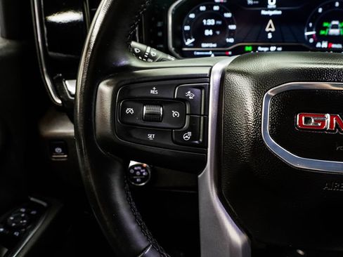 Used 2025 GMC Sierra 1500 SLT AWD/4WD image 38