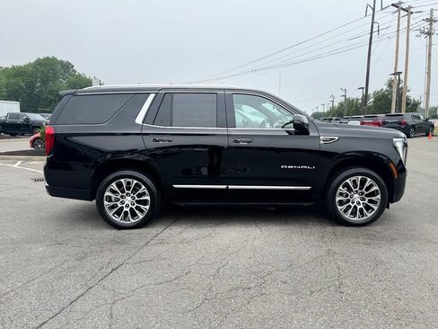 Used 2026 GMC Yukon Denali AWD/4WD image 8