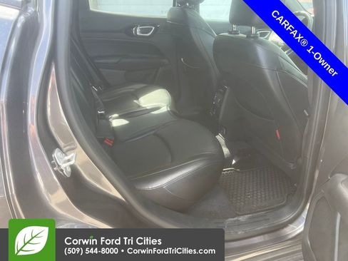 Used 2023 Jeep Compass Trailhawk w/ Trailhawk Elite Group AWD/4WD image 8