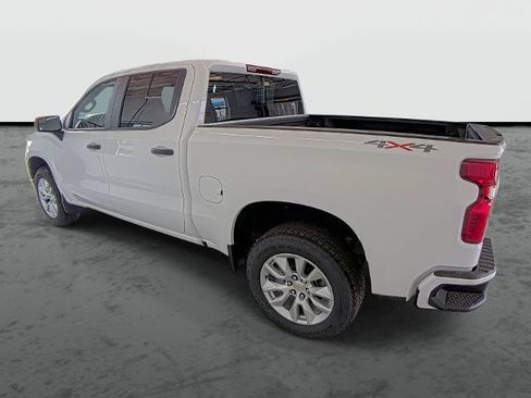 New 2026 Chevrolet Silverado 1500 Custom AWD/4WD image 11