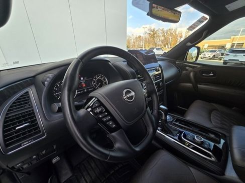 Used 2023 Nissan Armada Platinum w/ Captain's Chairs Package image 12