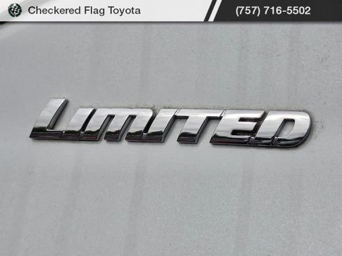 Used 2023 Toyota Tundra Limited image 9