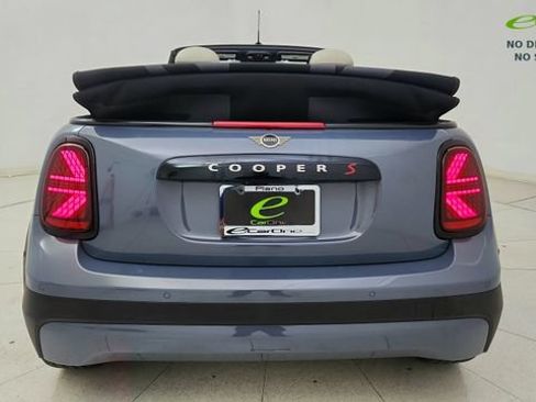Used 2025 MINI Cooper S FWD image 33