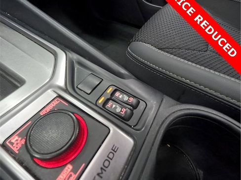 Used 2019 Subaru Forester Premium w/ All-Weather Package image 22