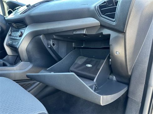 Used 2018 Ford Escape SE image 31