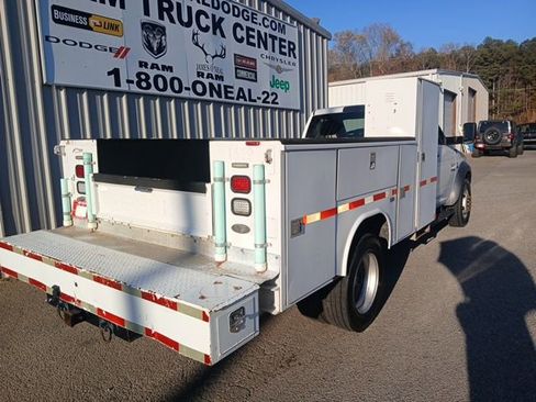 Used 2016 RAM 5500 Tradesman w/ Power Accessory Group image 3