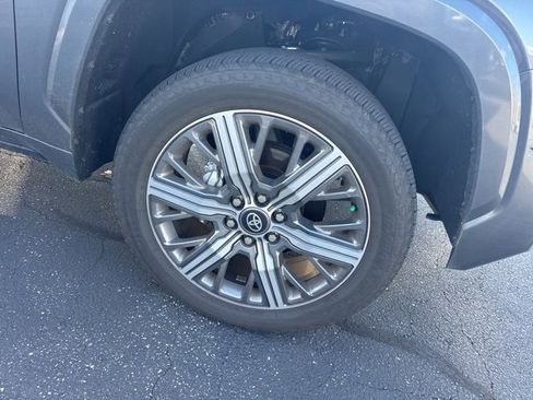 Used 2025 Toyota Tundra Capstone image 21