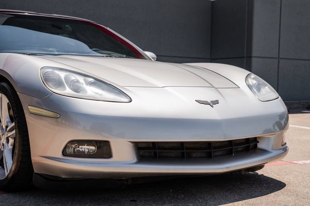 Used 2008 Chevrolet Corvette Coupe w/ Preferred Equipment Group RWD image 23