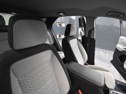 Used 2022 Chevrolet Equinox LT image 17