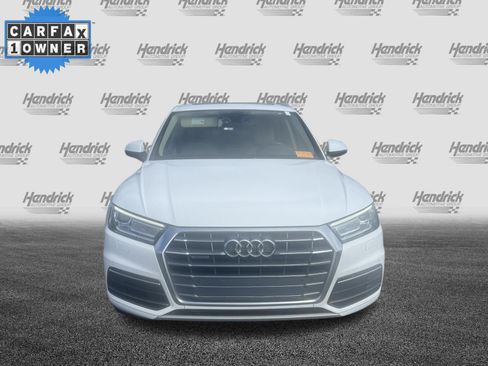 Used 2020 Audi Q5 2.0T Premium w/ Convenience Package AWD/4WD image 3