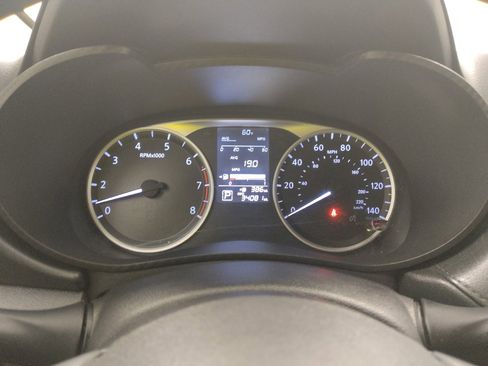 Used 2020 Nissan Versa S FWD image 23