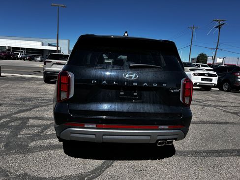 Used 2025 Hyundai Palisade SEL AWD/4WD image 4