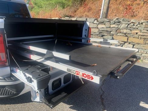 Used 2022 GMC Sierra 2500 Denali image 10