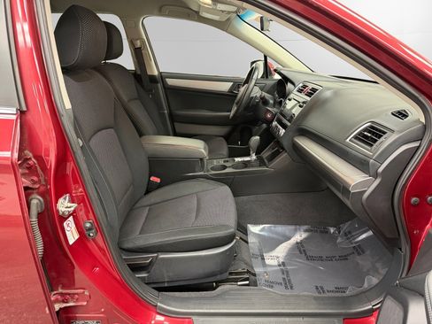 Used 2016 Subaru Outback 2.5i Premium image 15