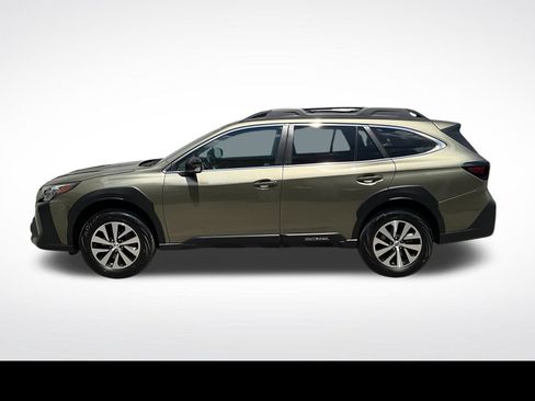 Used 2025 Subaru Outback Premium w/ Popular Package #1A AWD/4WD image 15