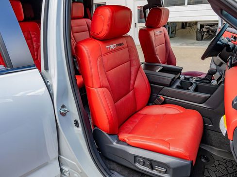 Used 2026 Toyota Sequoia TRD Pro w/ TRD Performance Package (TMS) image 32