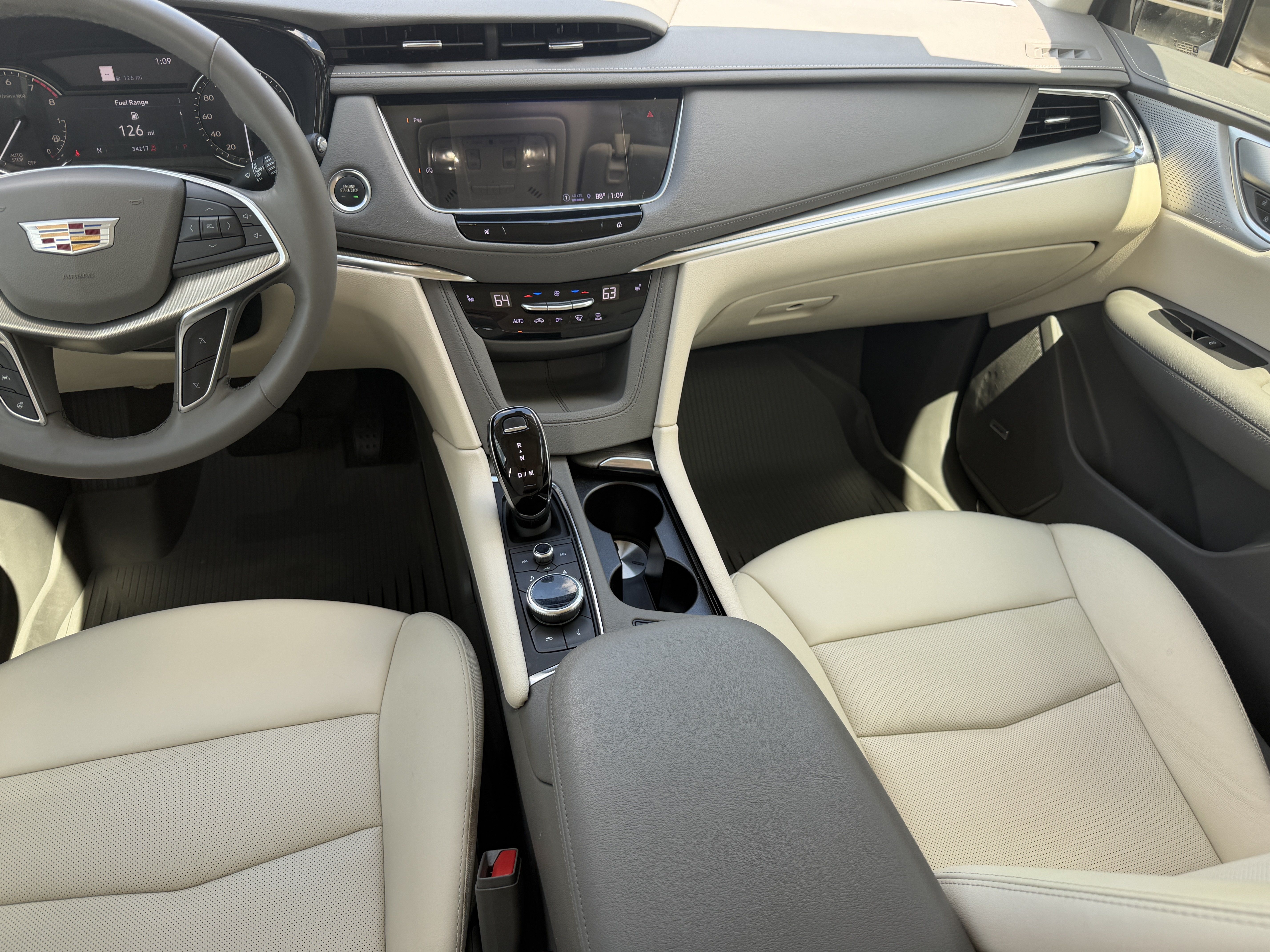 Certified 2023 Cadillac XT5 Premium Luxury FWD image 14