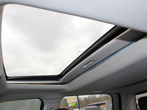 Used 2018 RAM 2500 Laramie w/ Sport Appearance Group image 37