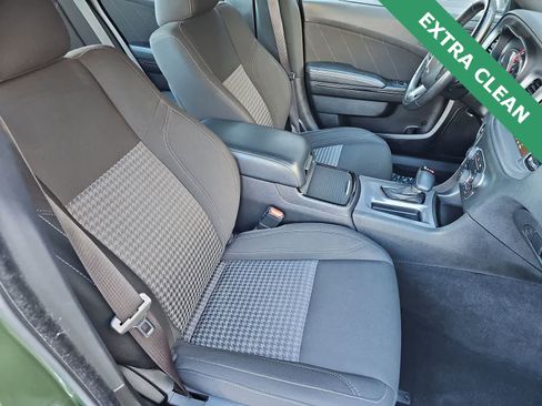 Used 2023 Dodge Charger SXT w/ Blacktop Package image 18