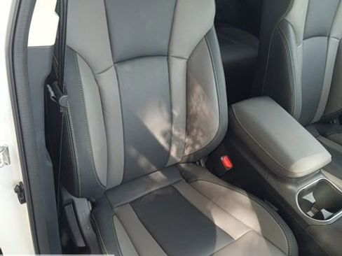 Certified 2025 Subaru Outback Onyx Edition AWD/4WD image 25