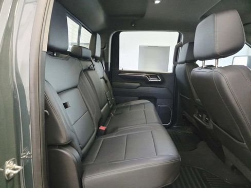 Used 2025 Chevrolet Silverado 2500 LT w/ Trail Boss Package image 12