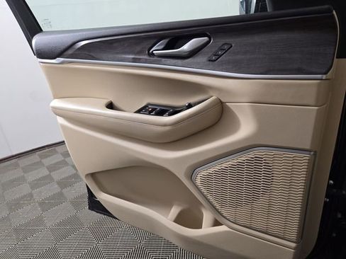 Used 2021 Jeep Grand Cherokee L Limited image 30