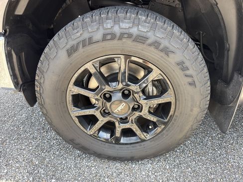 Used 2021 Toyota Tundra SR5 RWD image 10