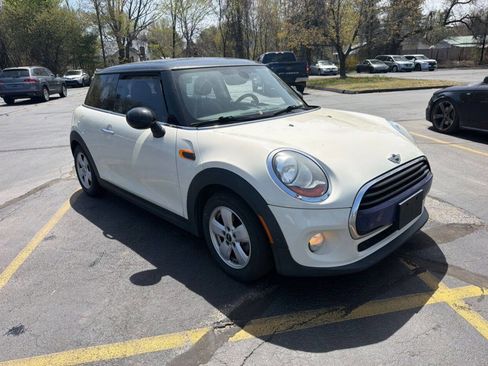Used 2017 MINI Cooper 2-Door Hardtop FWD image 3