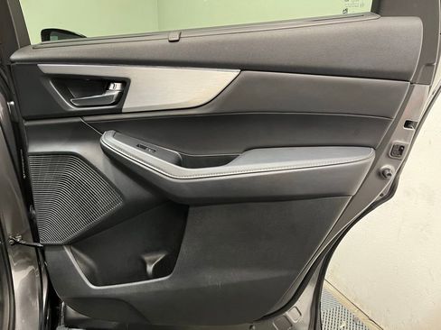 Certified 2024 Acura MDX SH-AWD w/ Technology Package image 18