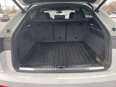 Certified 2023 Audi Q8 Premium Plus image 7