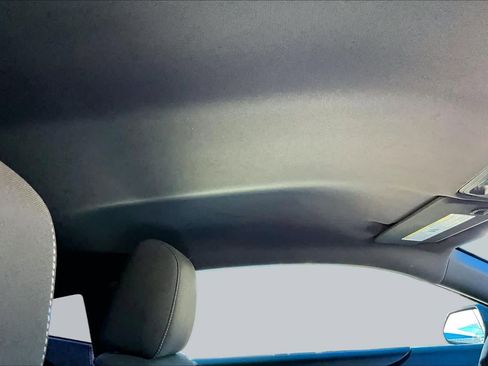 Used 2020 Chevrolet Camaro LS RWD image 13
