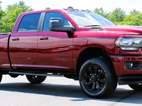 Used 2024 RAM 2500 Big Horn w/ Night Edition AWD/4WD image 6